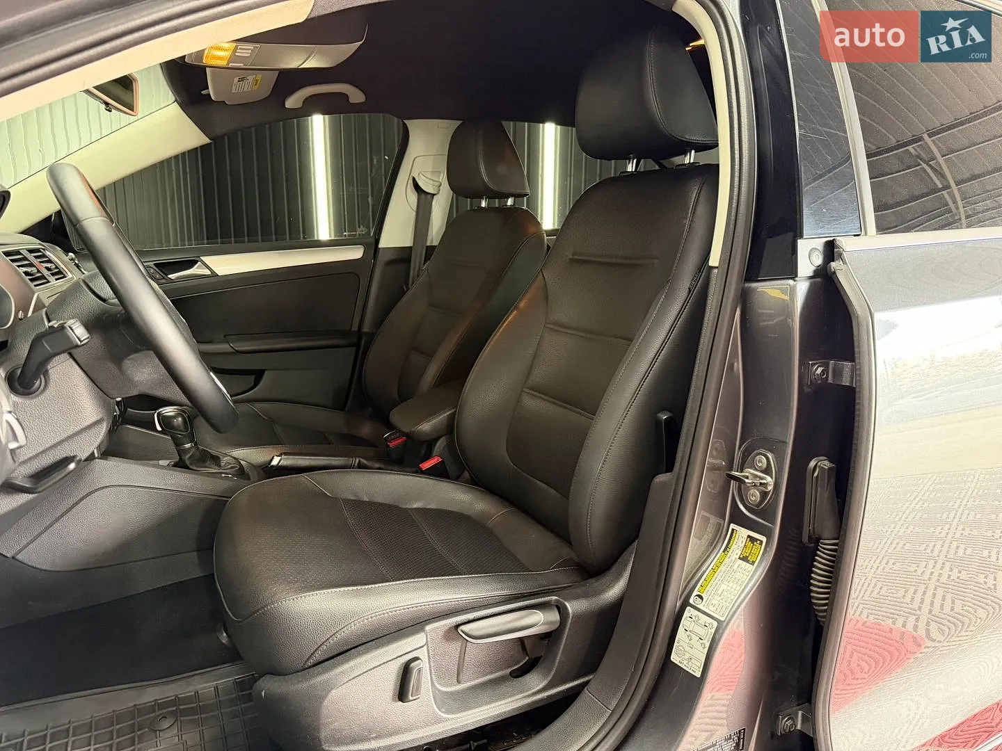 2013 Volkswagen Jetta - мініатюра 29