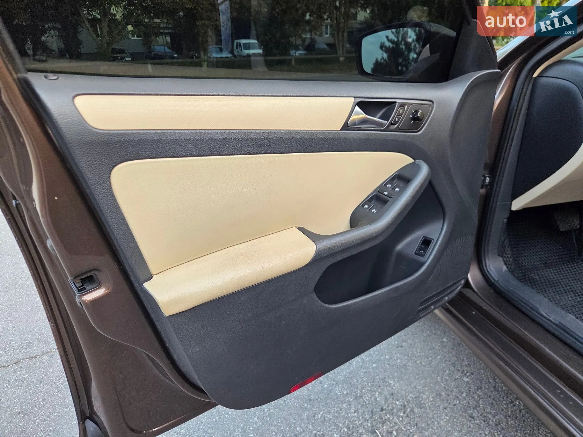 2012 Volkswagen Jetta - мініатюра 26