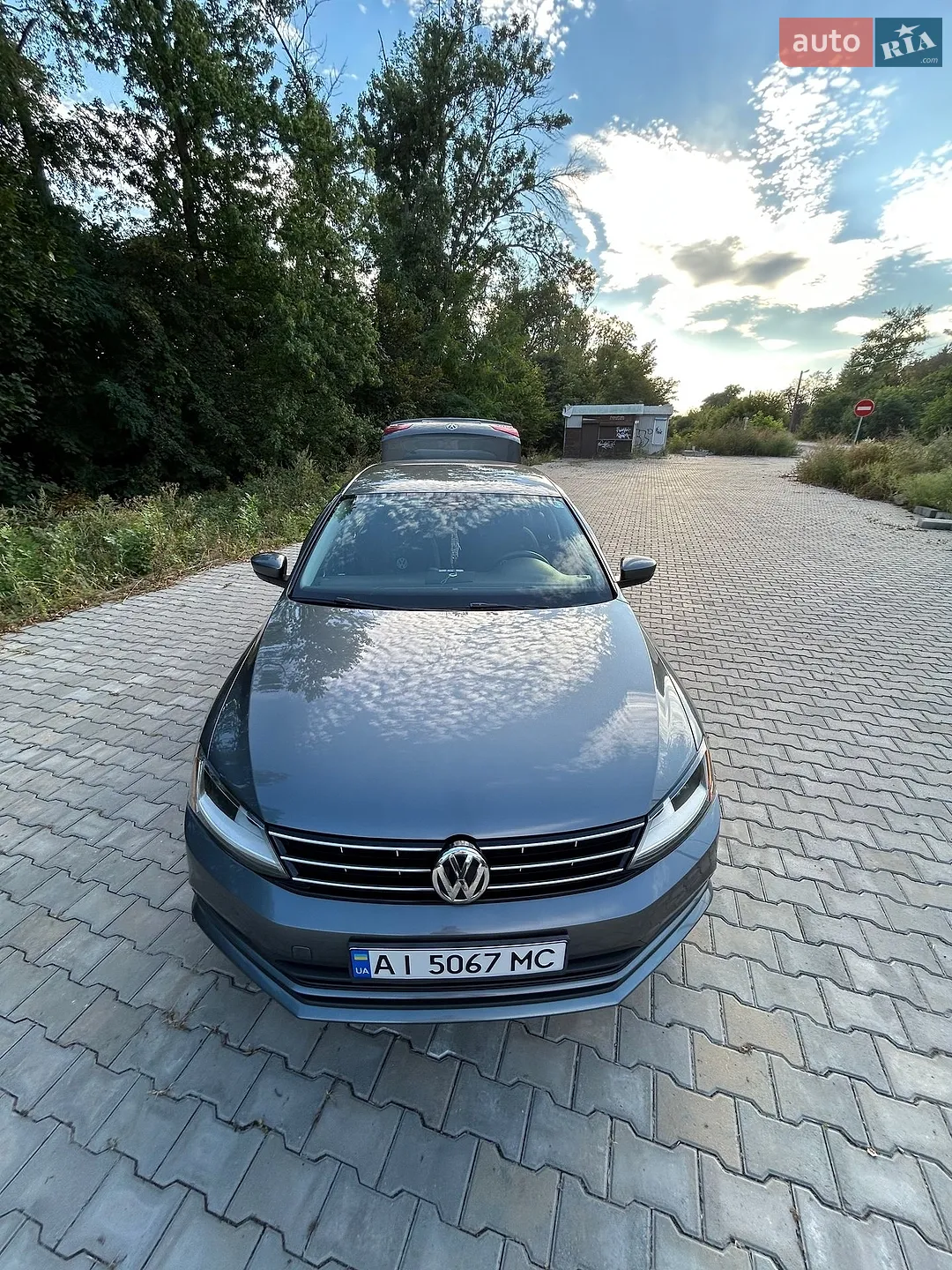 2017 Volkswagen Jetta - фото 1
