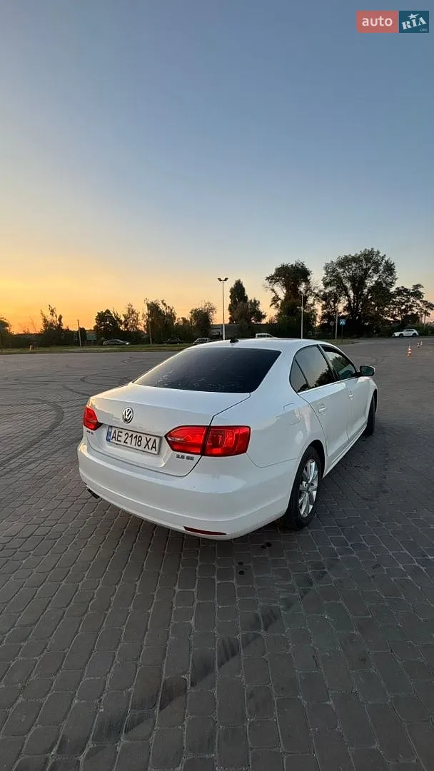 2013 Volkswagen Jetta - мініатюра 3