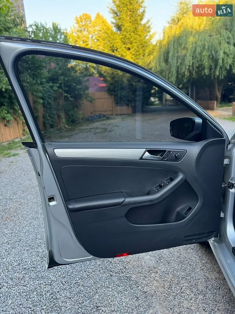2014 Volkswagen Jetta - мініатюра 9