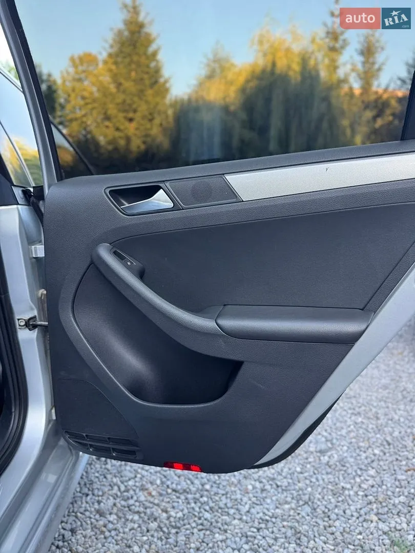 2014 Volkswagen Jetta - мініатюра 17