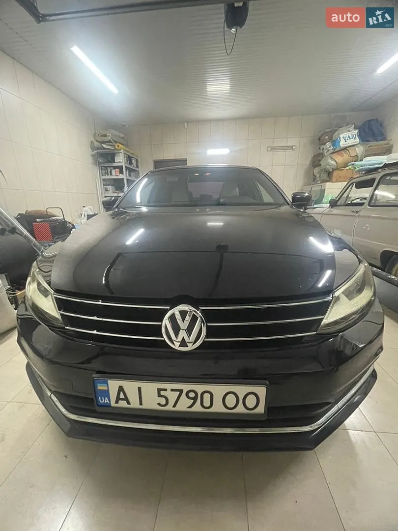 2015 Volkswagen Jetta - фото 1