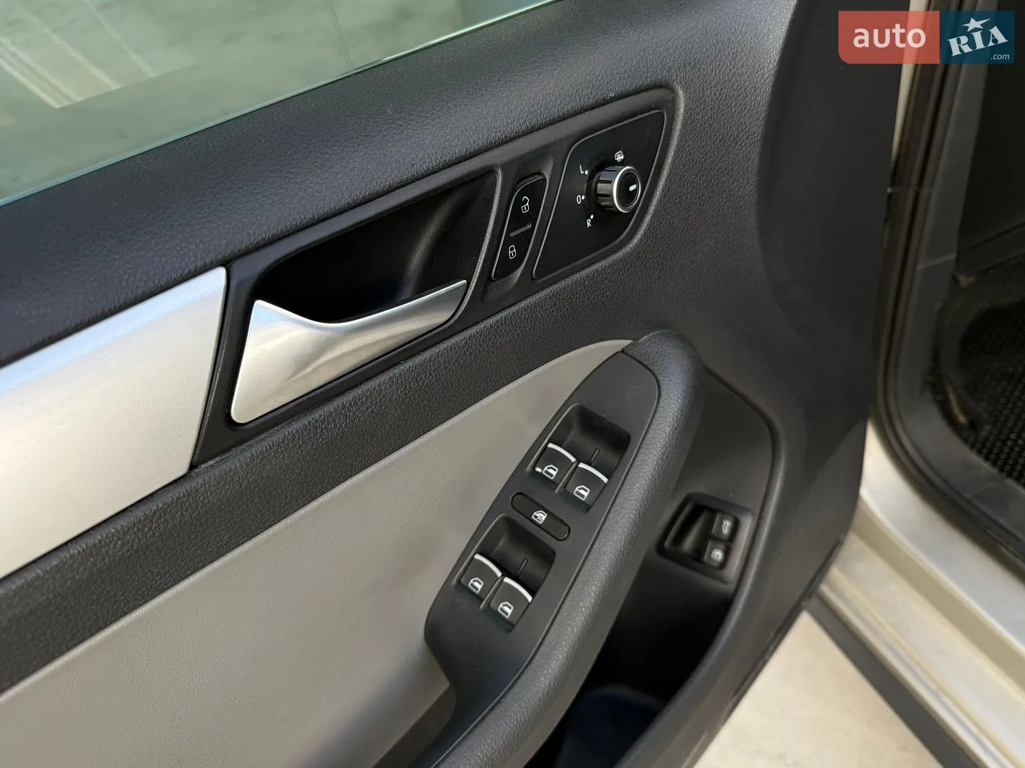 2013 Volkswagen Jetta - мініатюра 35