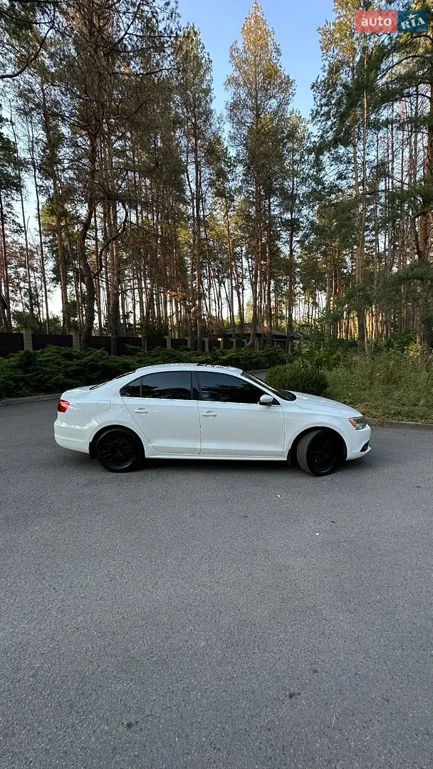 2012 Volkswagen Jetta - мініатюра 2
