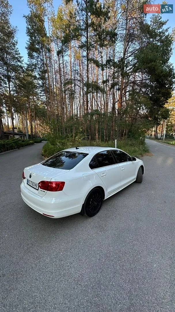2012 Volkswagen Jetta - мініатюра 3