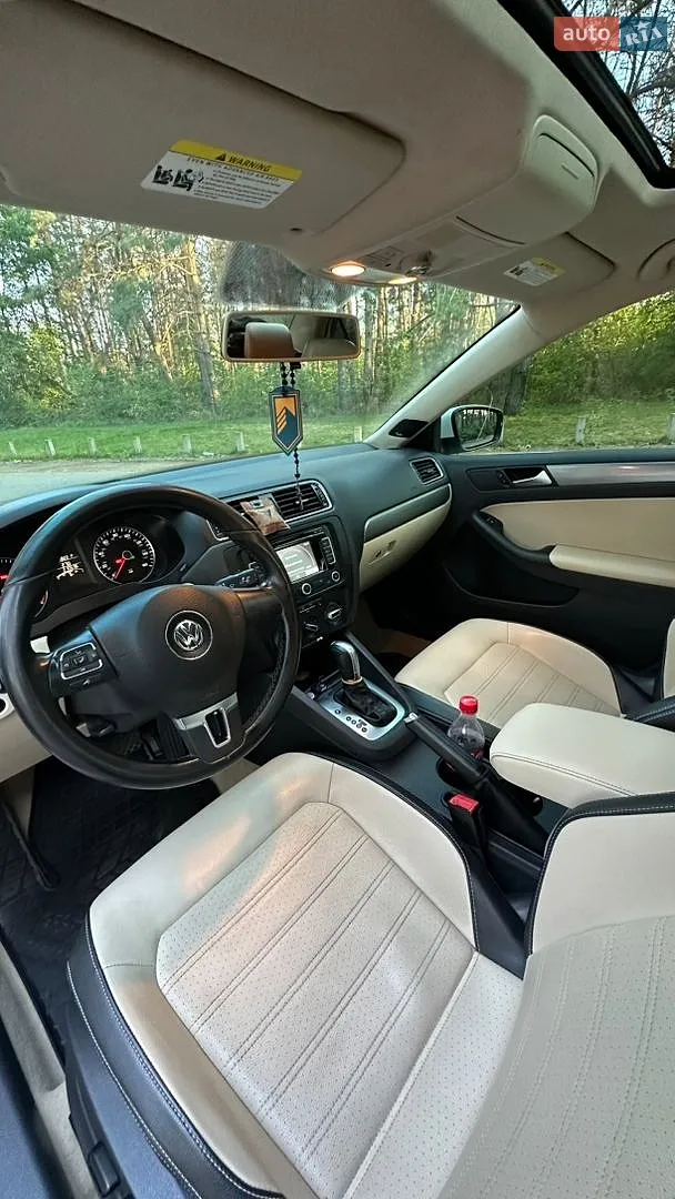 2012 Volkswagen Jetta - мініатюра 14