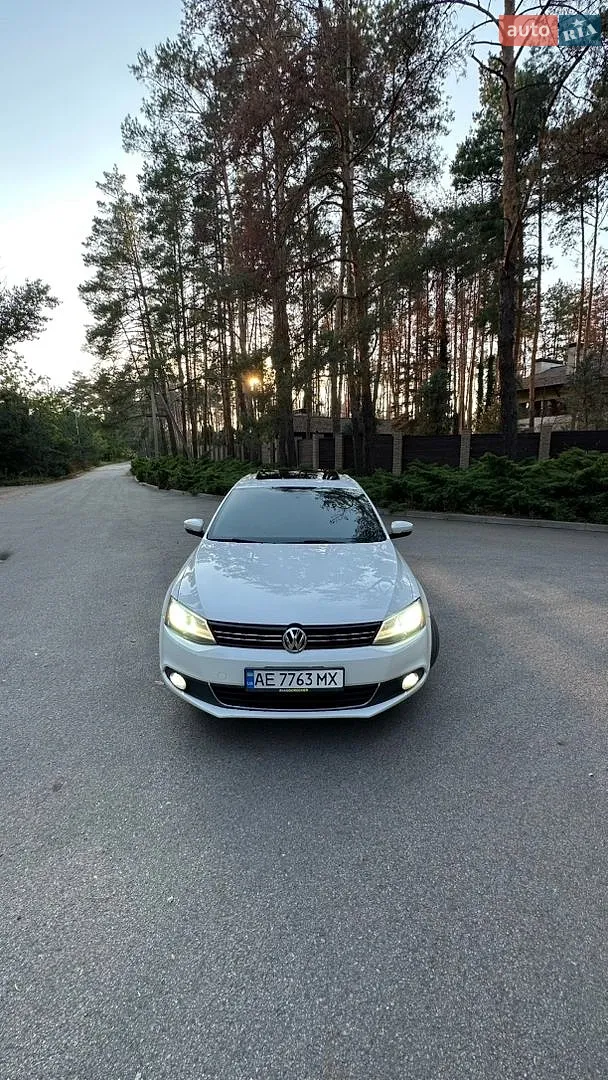 2012 Volkswagen Jetta - мініатюра 25