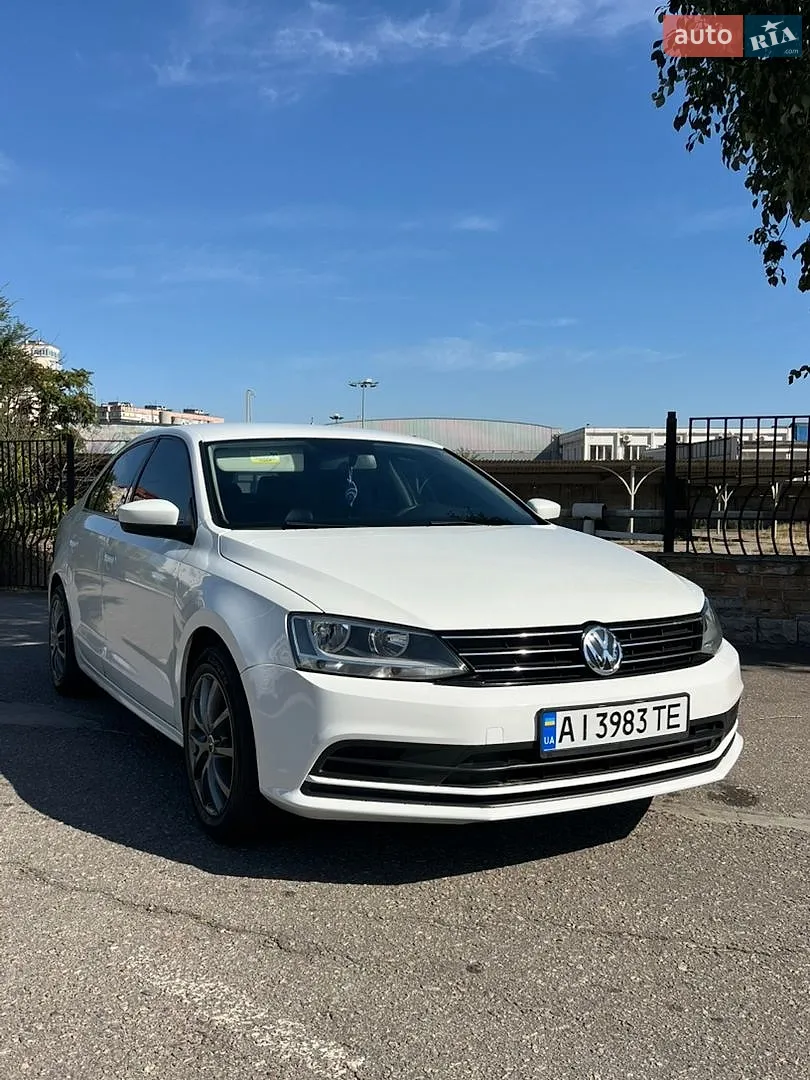 2015 Volkswagen Jetta - фото 1