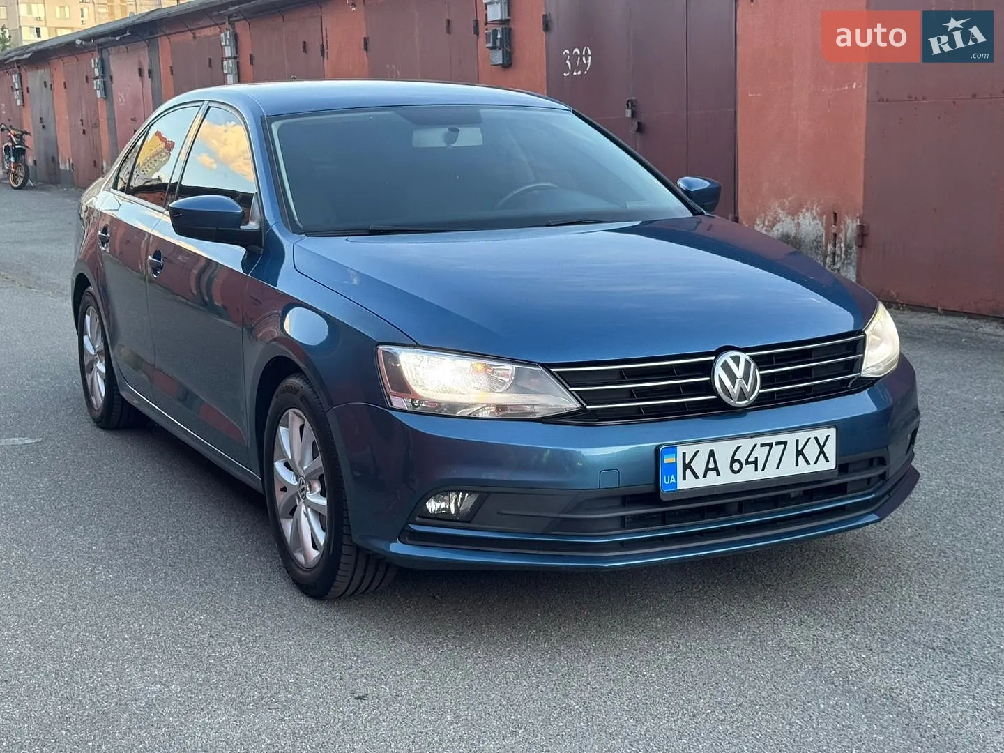 2015 Volkswagen Jetta - фото 1