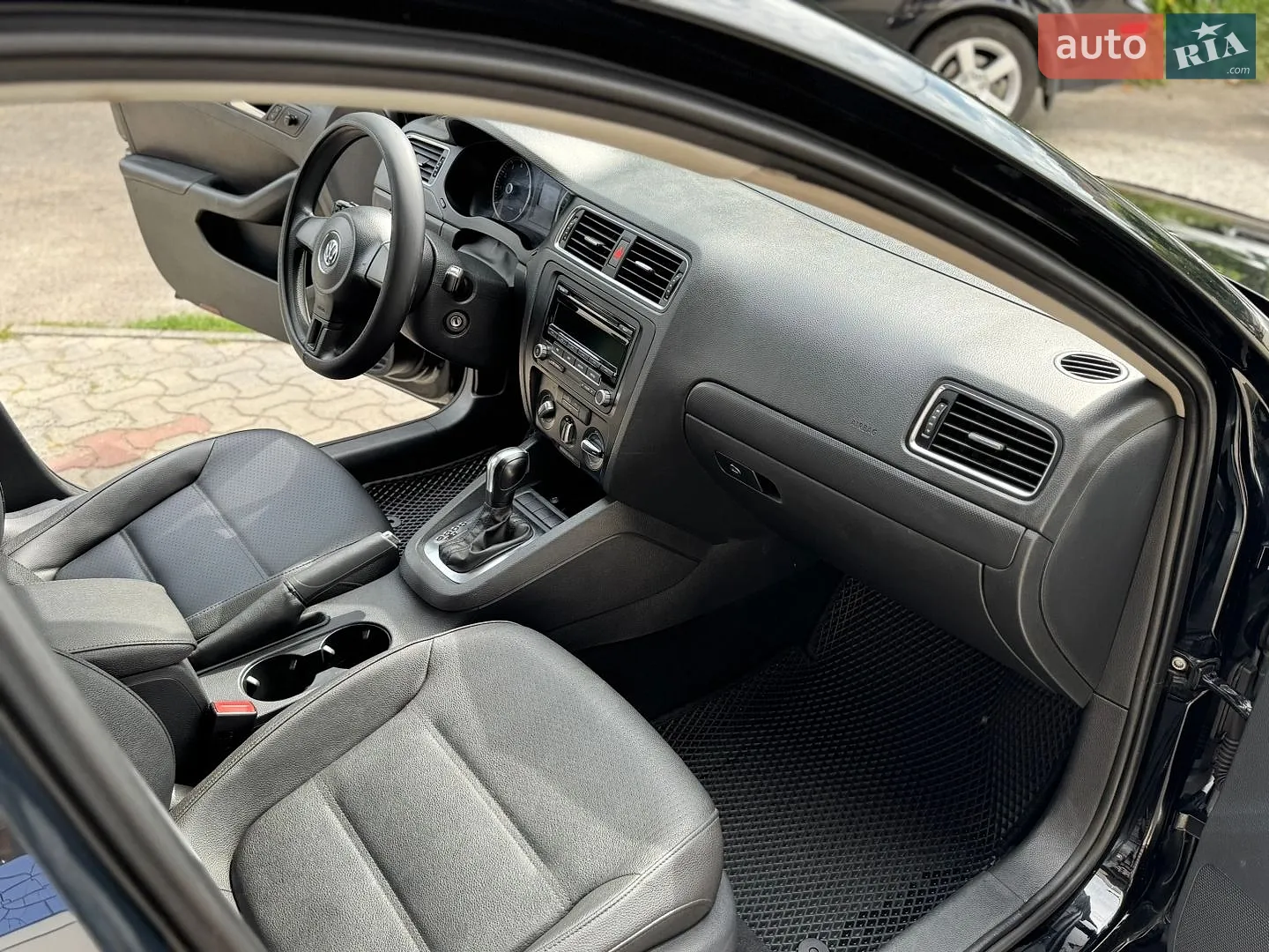 2011 Volkswagen Jetta - мініатюра 20