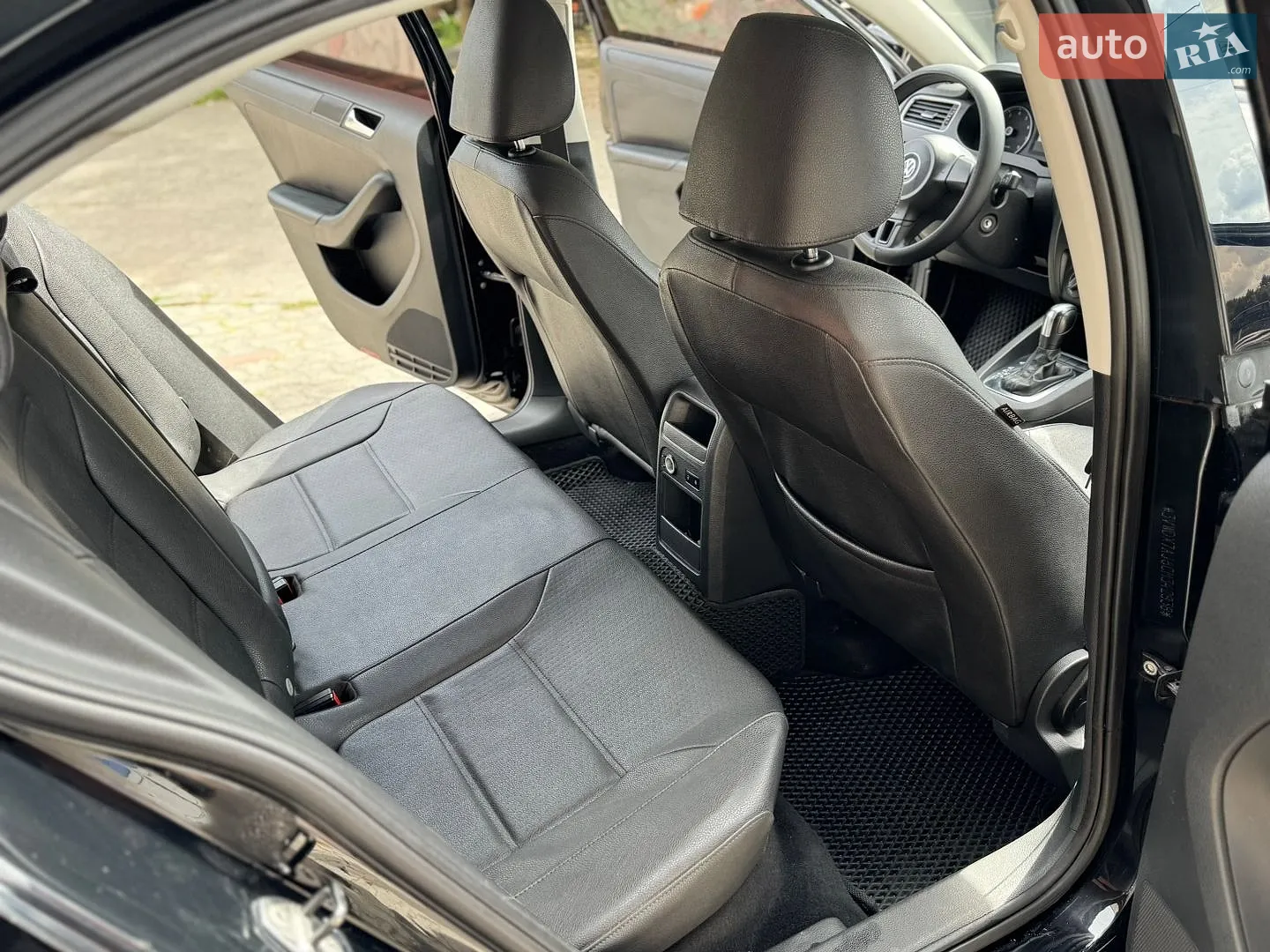 2011 Volkswagen Jetta - мініатюра 22