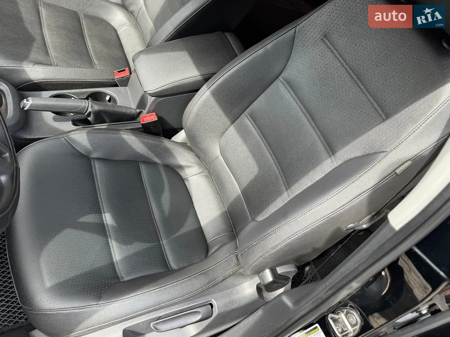 2011 Volkswagen Jetta - мініатюра 35