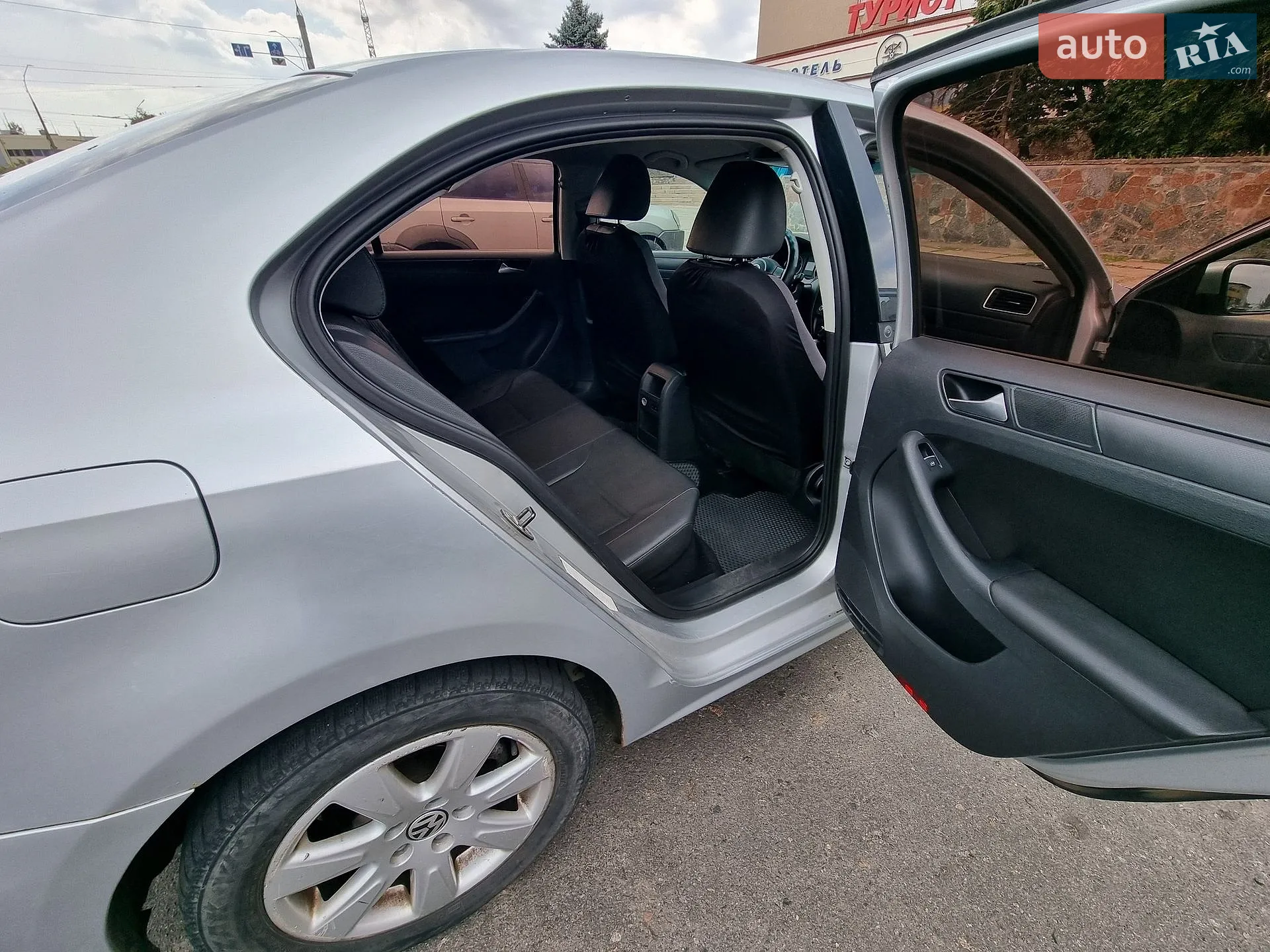 2011 Volkswagen Jetta - мініатюра 12
