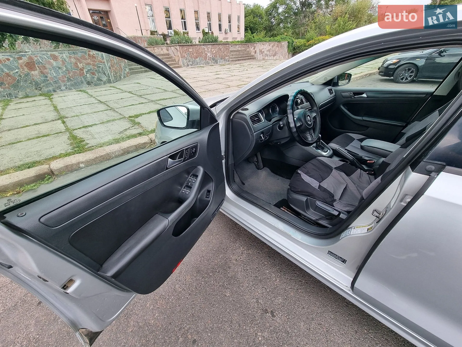 2011 Volkswagen Jetta - мініатюра 16