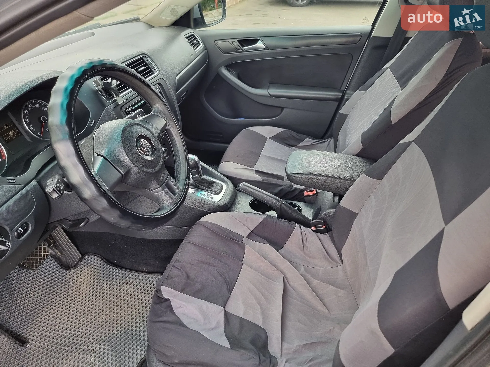 2011 Volkswagen Jetta - мініатюра 17