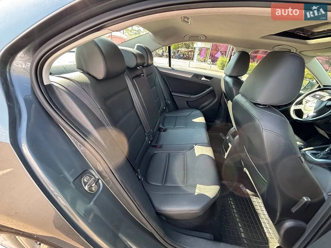 2012 Volkswagen Jetta - мініатюра 11