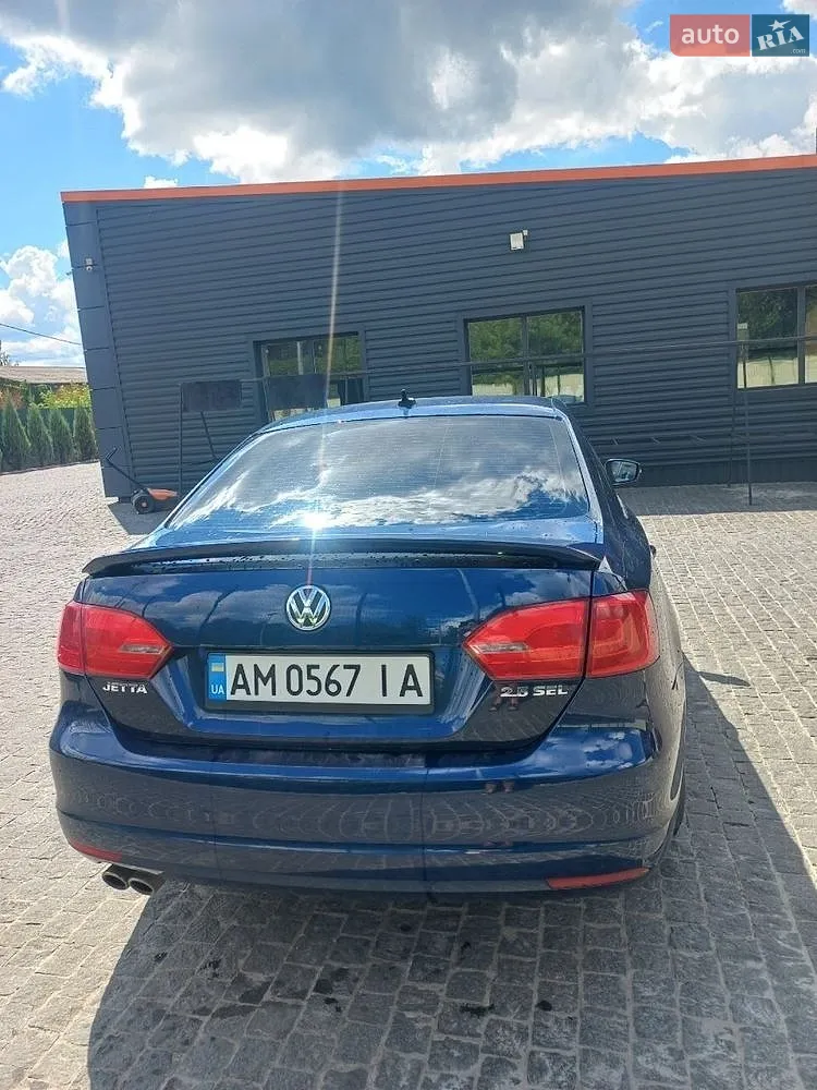 2011 Volkswagen Jetta - мініатюра 3