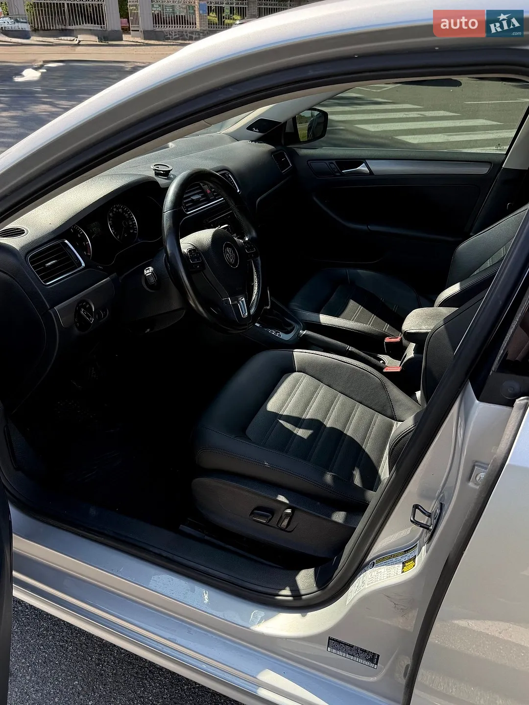 2013 Volkswagen Jetta - мініатюра 25