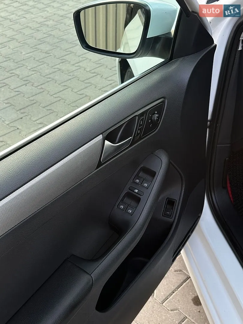 2016 Volkswagen Jetta - мініатюра 13