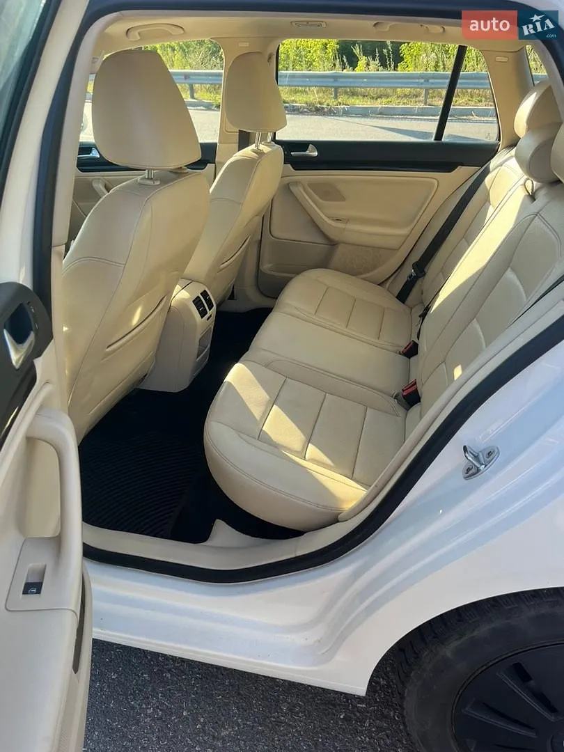 2012 Volkswagen Jetta - мініатюра 17
