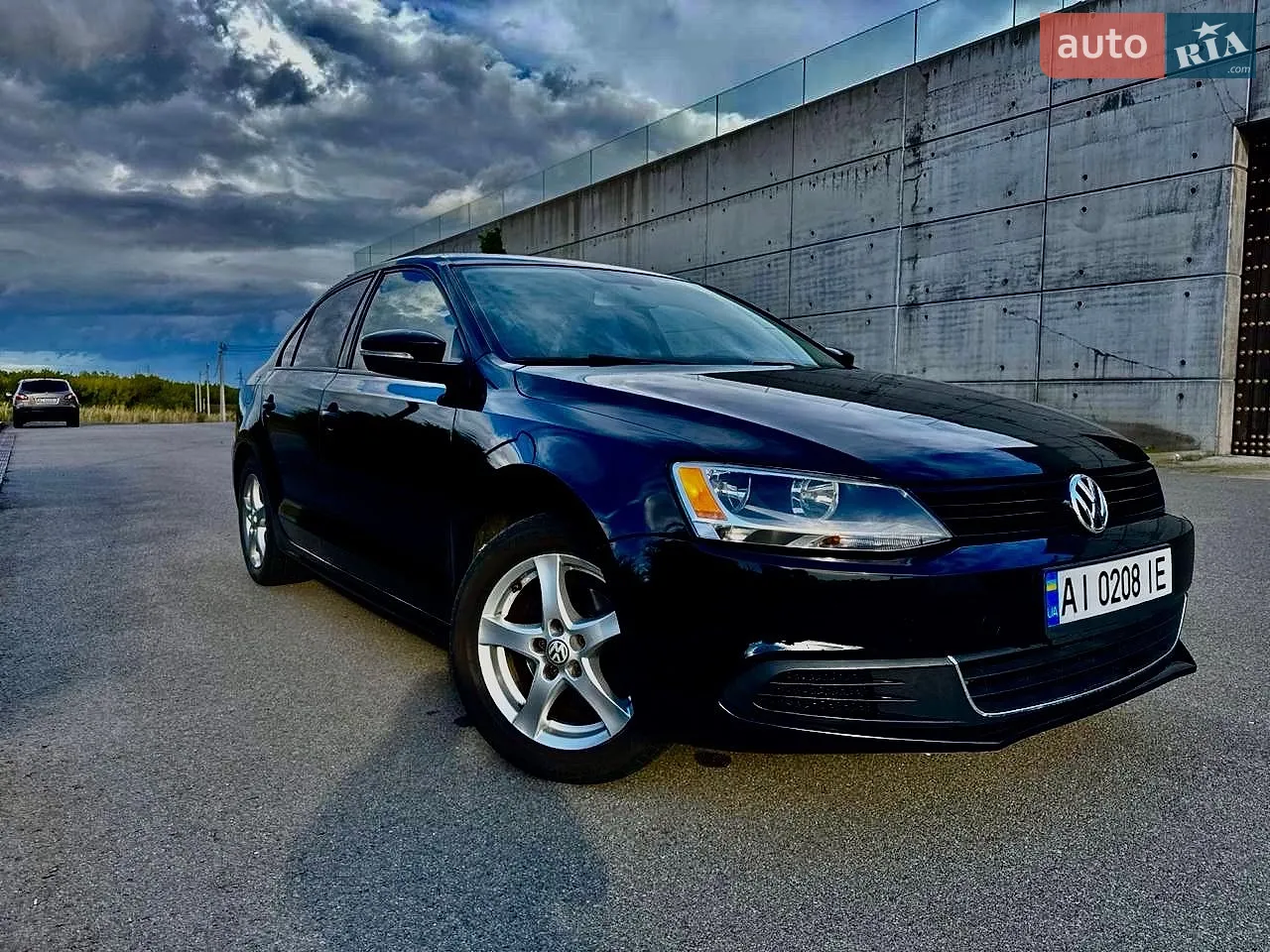 2011 Volkswagen Jetta - фото 1