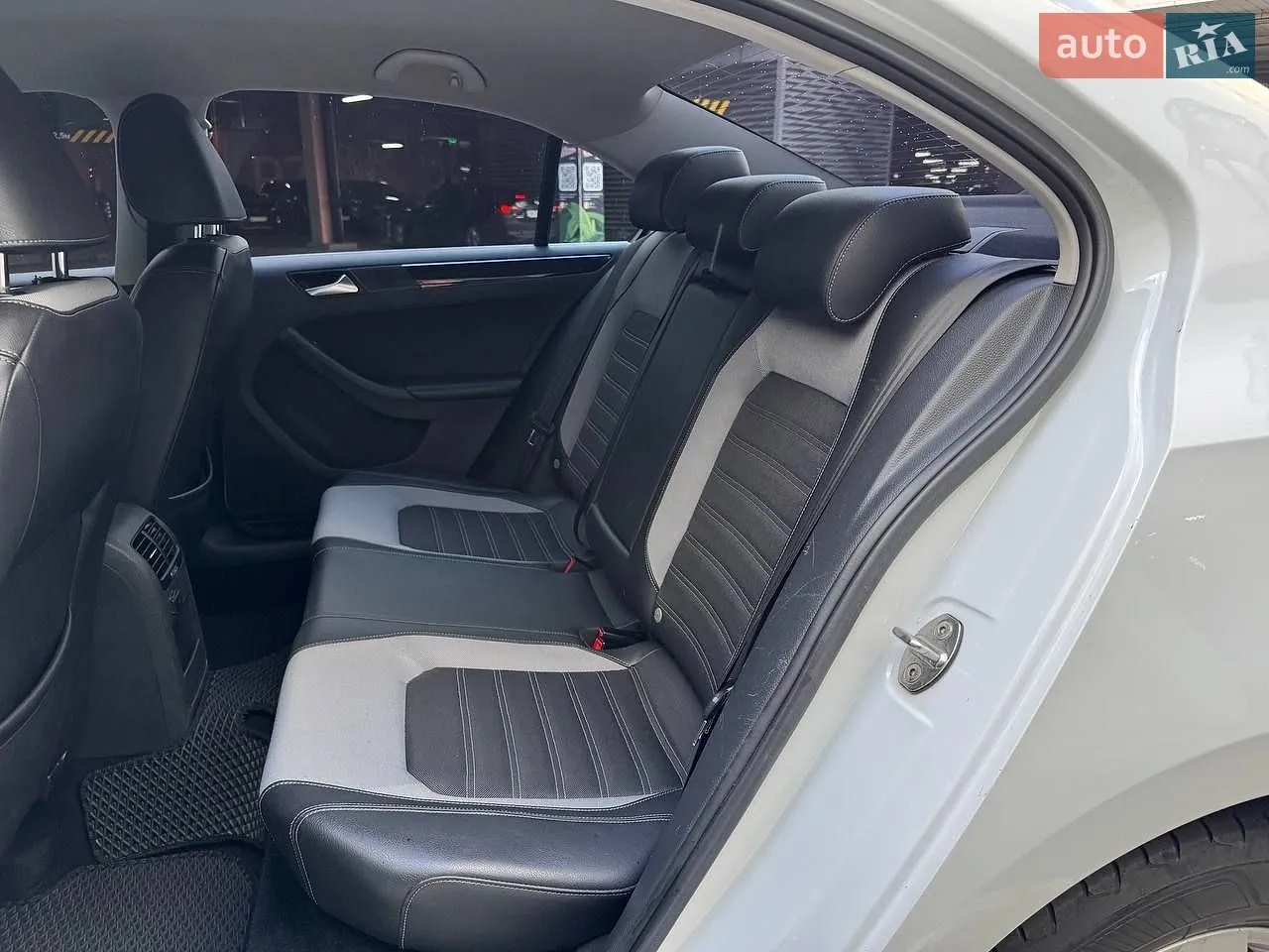 2016 Volkswagen Jetta - мініатюра 14