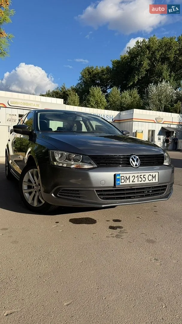 2011 Volkswagen Jetta - фото 1