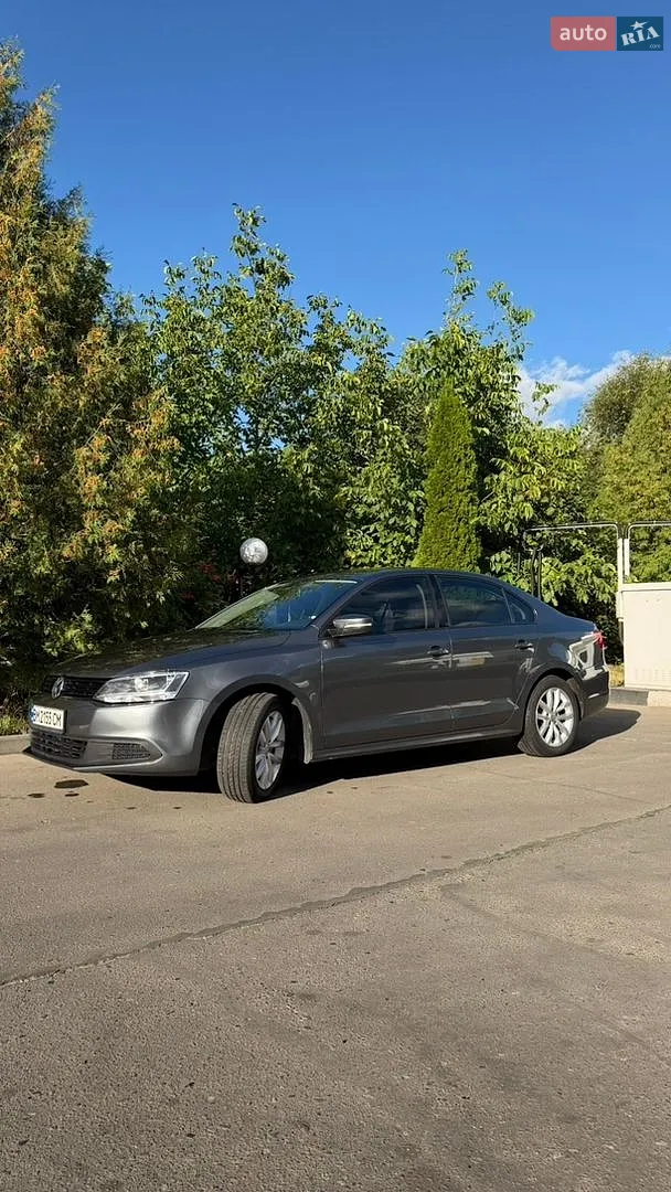 2011 Volkswagen Jetta - мініатюра 3