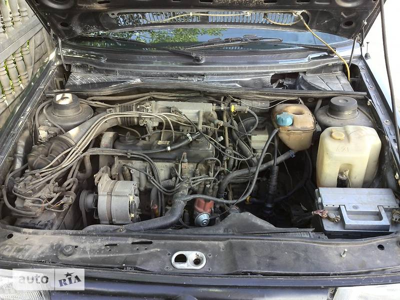 Седан Volkswagen Jetta 1986 в Козятині