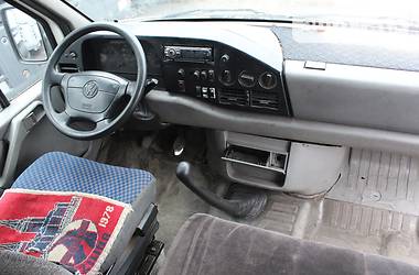 Микроавтобус Volkswagen LT 2002 в Днепре