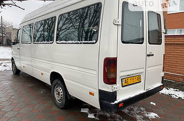 Микроавтобус Volkswagen LT 2004 в Днепре