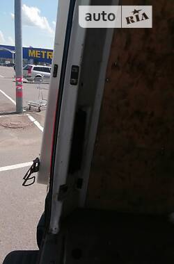 Грузовой фургон Volkswagen LT 2004 в 