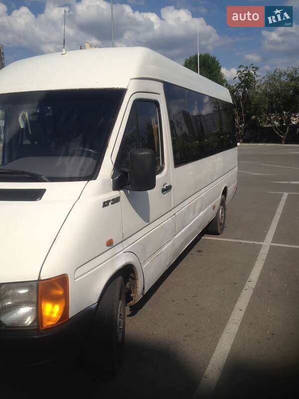 Volkswagen LT 2000