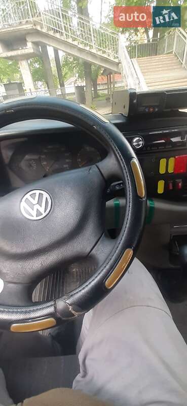 Мікроавтобус Volkswagen LT 2002 в Києві