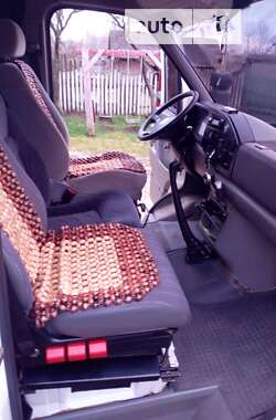 Грузопассажирский фургон Volkswagen LT 2003 в 