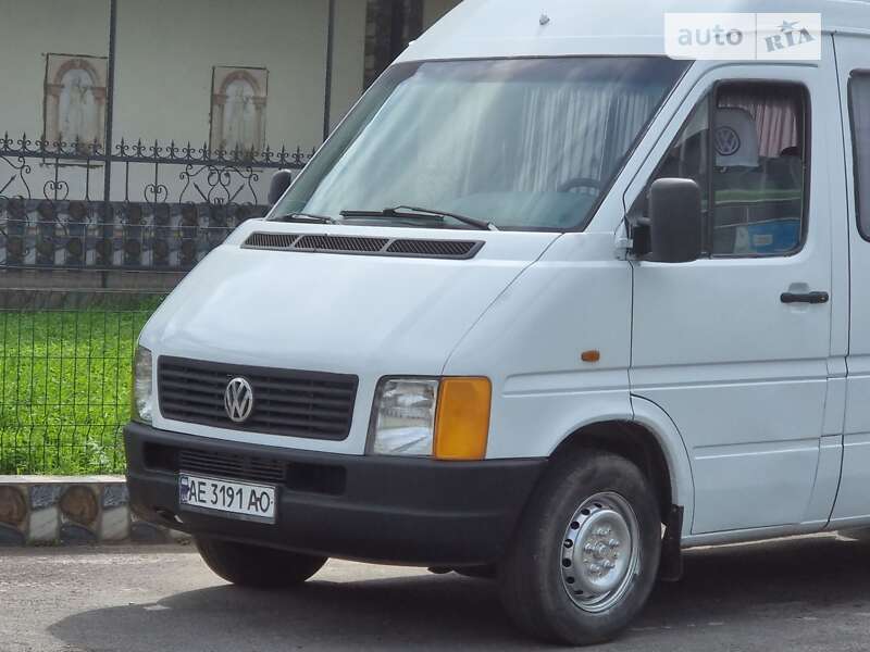 Микроавтобус Volkswagen LT 1999 в Днепре
