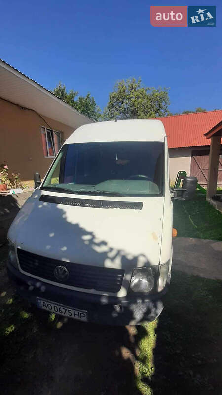 Мікроавтобус Volkswagen LT 2005 в Хусті