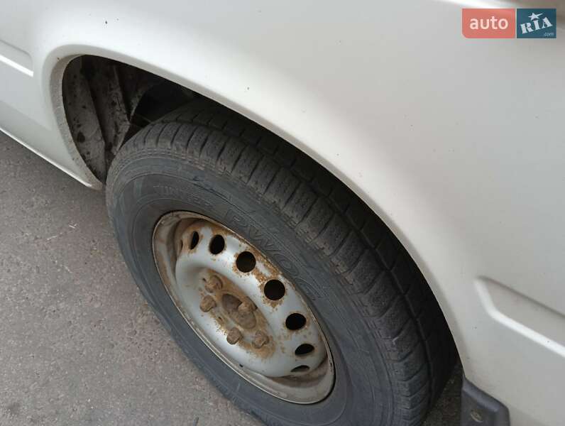 Микроавтобус Volkswagen LT 2005 в Шептицькому