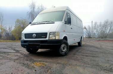 Грузовой фургон Volkswagen LT 2003 в Червонограде