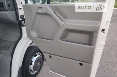 Грузовой фургон Volkswagen LT 2005 в Ровно