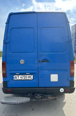 Вантажний фургон Volkswagen LT 2002 в Городенці