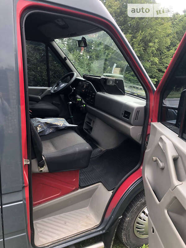 Мікроавтобус Volkswagen LT 2006 в Кременці