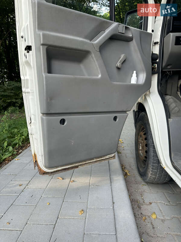 Грузопассажирский фургон Volkswagen LT 2003 в Тернополе