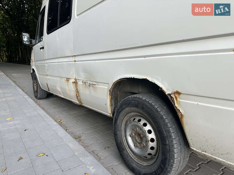 Грузопассажирский фургон Volkswagen LT 2003 в Тернополе