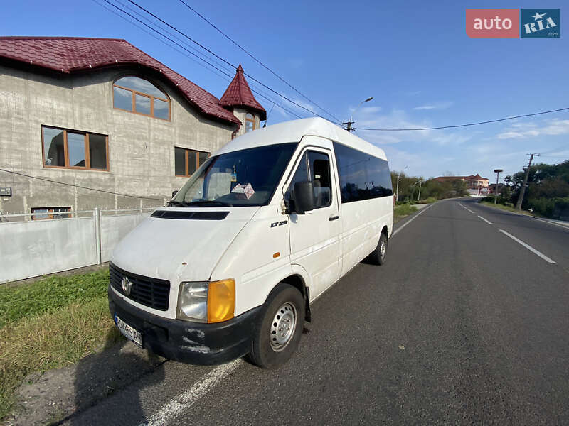 Мікроавтобус Volkswagen LT 2001 в Тячеві