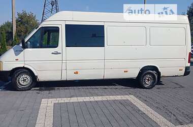 Микроавтобус Volkswagen LT 2004 в Кременце