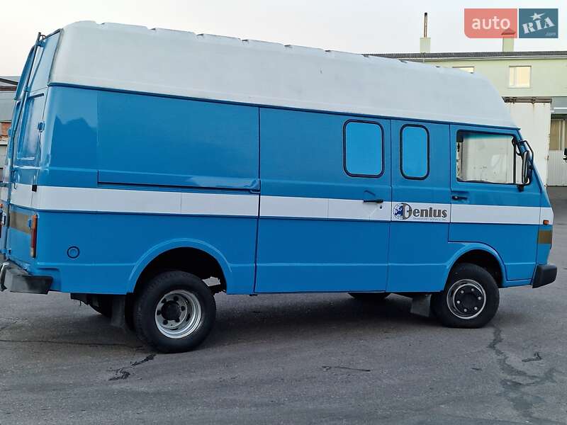 Вантажний фургон Volkswagen LT 1995 в Рівному