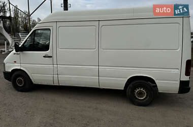 Грузовой фургон Volkswagen LT 2002 в 