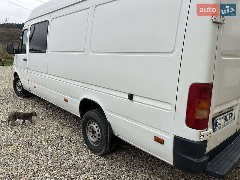 Грузопассажирский фургон Volkswagen LT 2004 в Турке фото 3 Грузопассажирский фургон Volkswagen LT 2004 в Турке